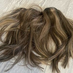 Premium hair extensions. Never used